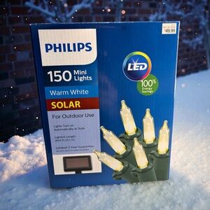 Phillips 150 Mini Christmas White Lights Solar Outdoors Use LED 49.6 Feet New